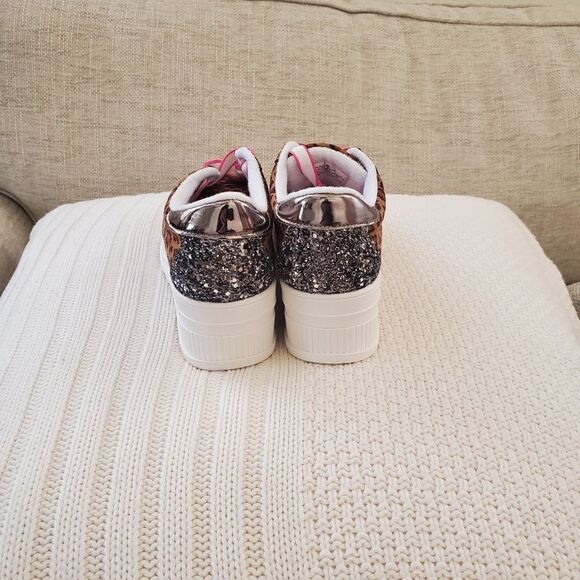 Steve Madden Lala Platform Sneaker Leopard Print Sz 5 - Picture 5 of 9